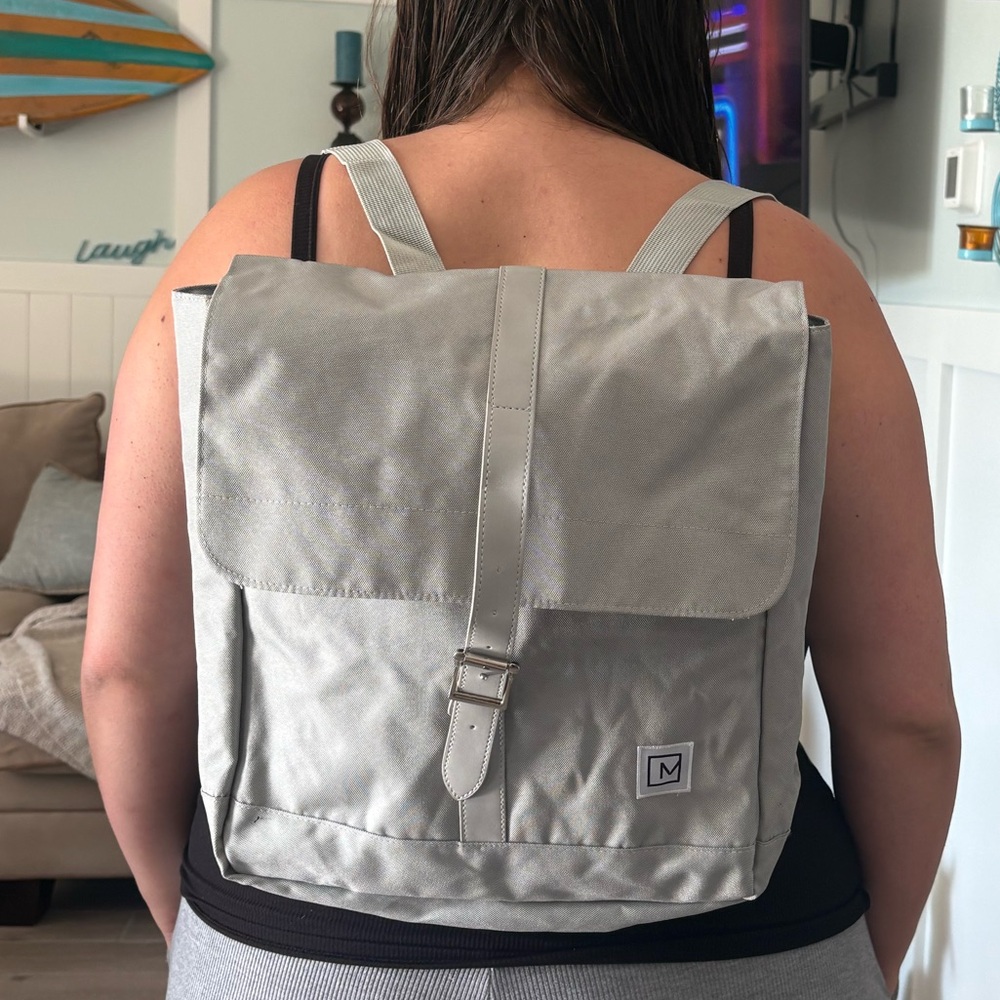 Modere Light Grey Babypack